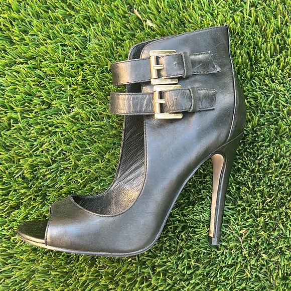 Aldo Kay Peep Toe Heels - Picture 2 of 5